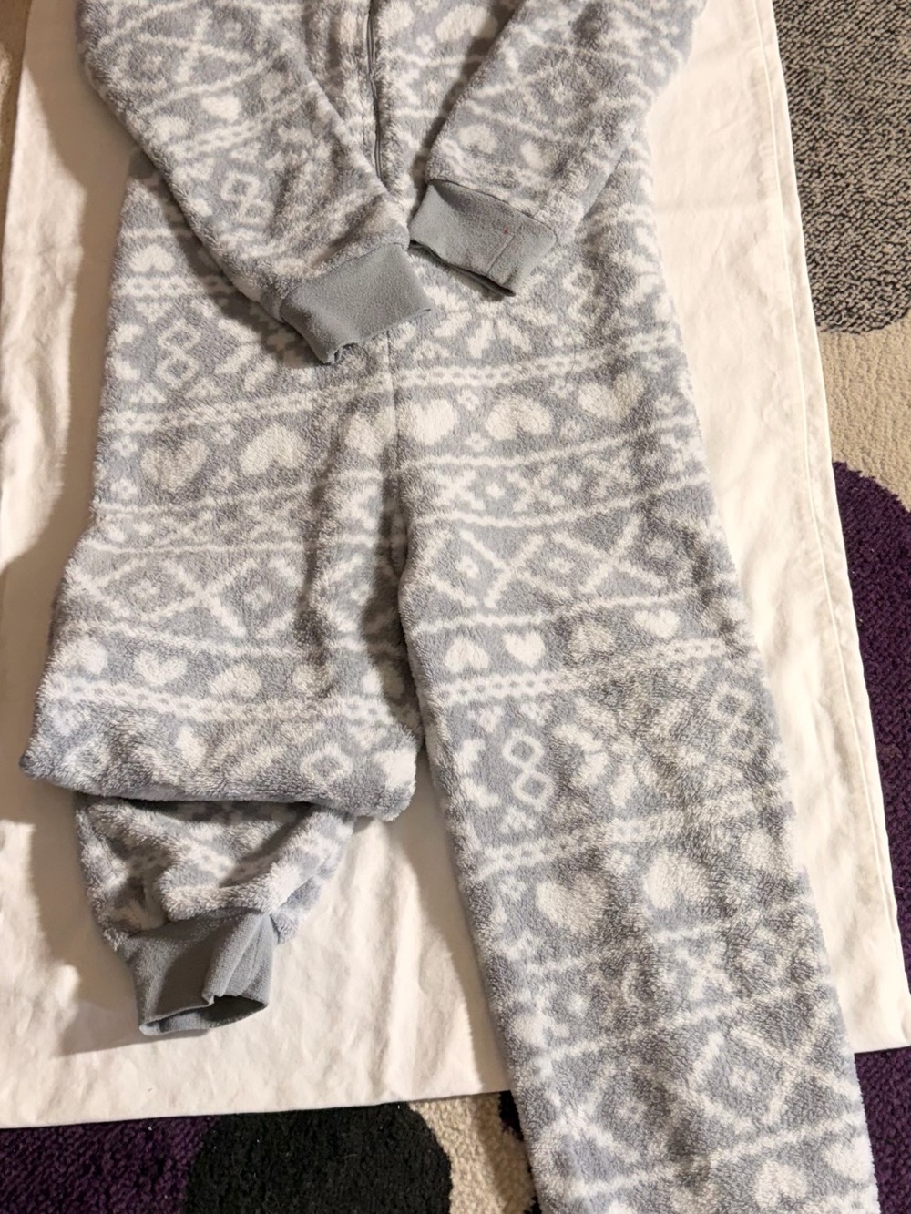 Forever 21 Gray & White Heart Fair Isle Kids Pajama Set